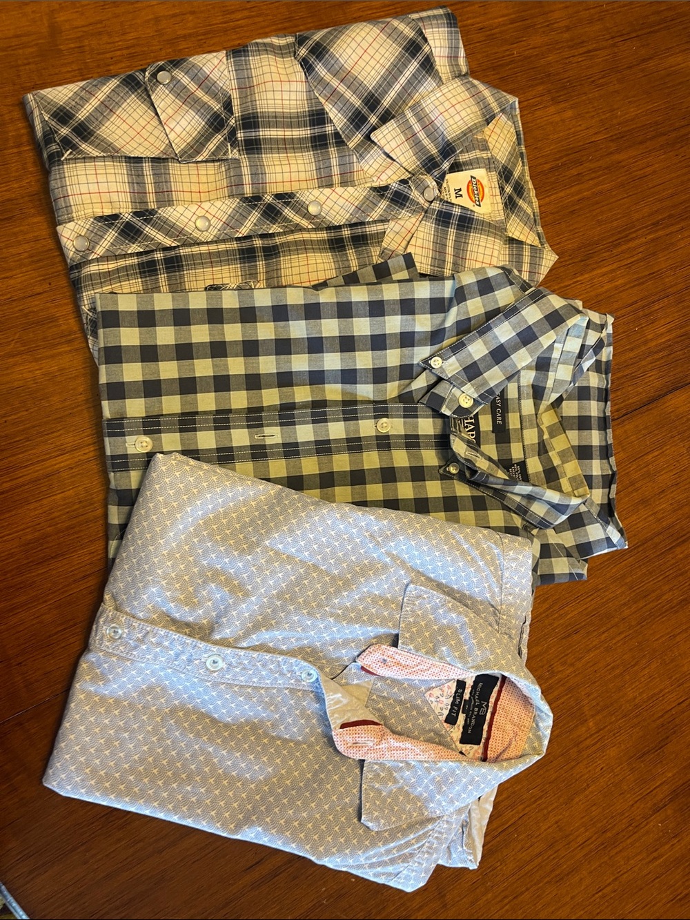 This listing is for a bundle of 3 shirts sold together.
